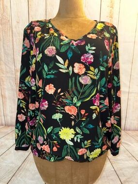 Chelsea & Theodore Black Floral V-Neck Tunic Blouse Sz M